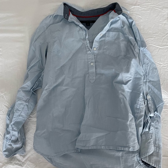 3/4 Loose Button Up - Picture 2 of 4